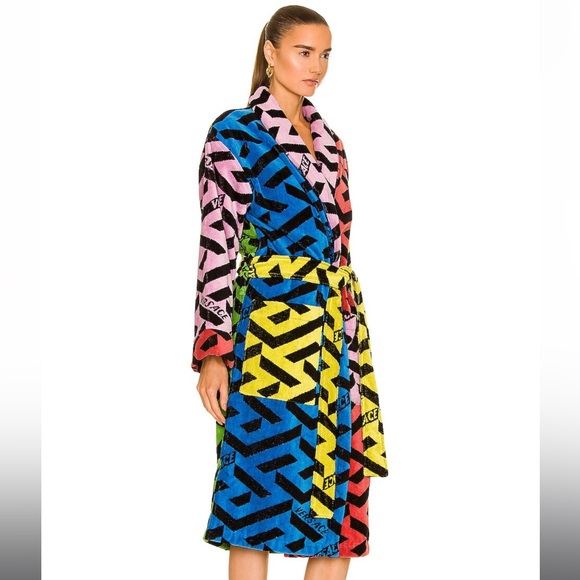 Versace Robe - Picture 3 of 5
